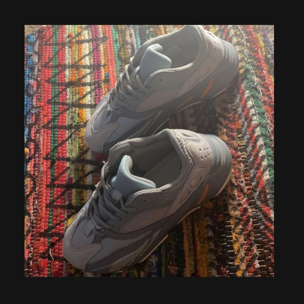 Adidas Yeezy 700 Inertia